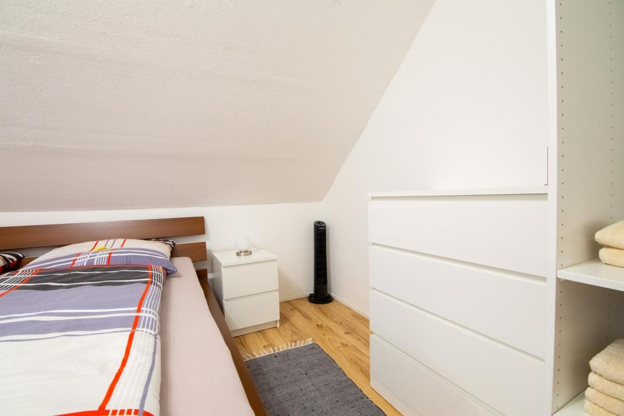 Ferienwohnung Oberhausen Alstaden Экстерьер фото